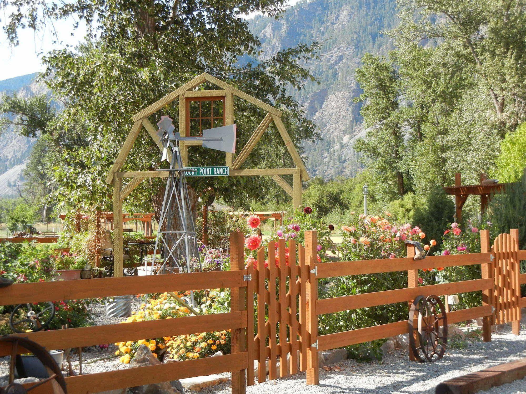 Bed and Breakfast Rocky Point Ranch Eddy Exteriér fotografie