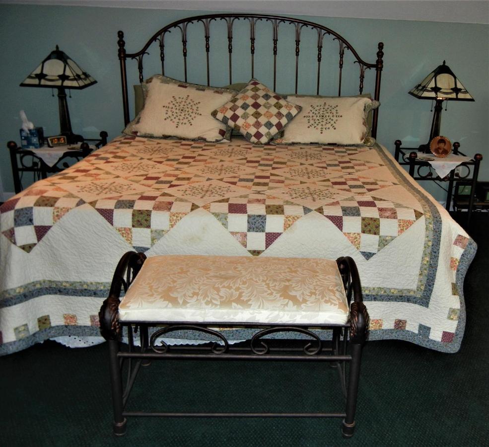 Bed and Breakfast Rocky Point Ranch Eddy Exteriér fotografie